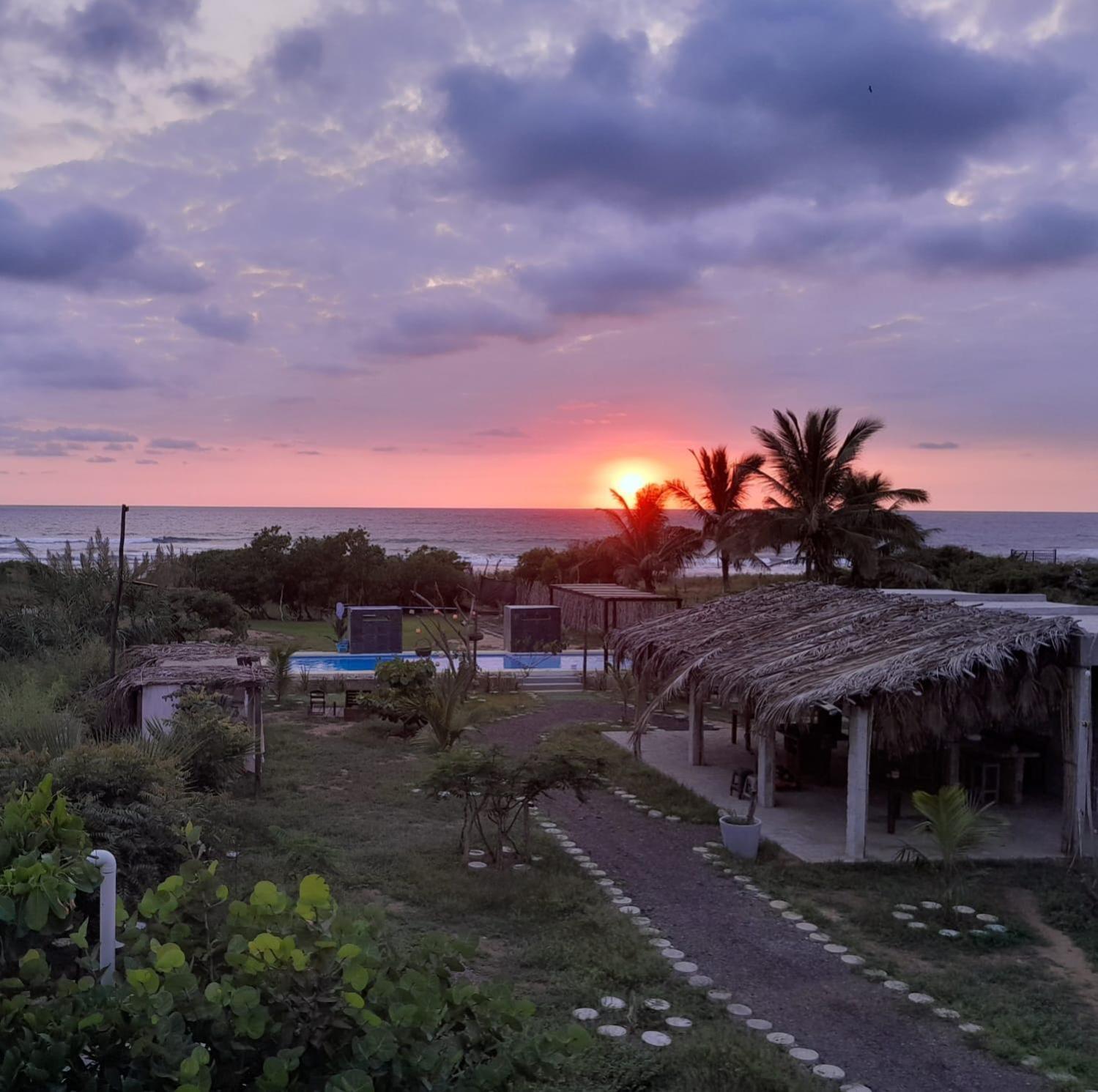 Tres Velas Surf Celestino Gazca Villasenor Екстериор снимка